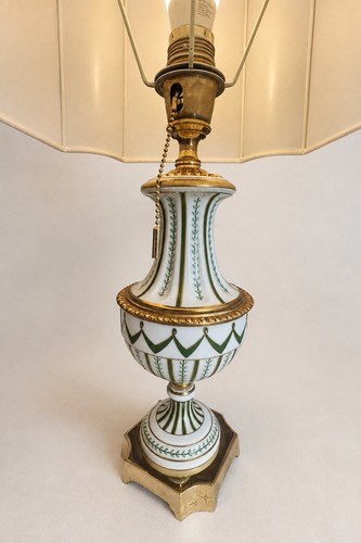 Elegante porzellan tischlampe - elegante, porzellan-tischlampe