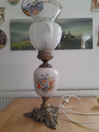 Alte porzellan tischlampe - ,