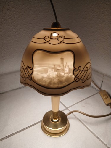 Tischlampe aus porzellan - aus,